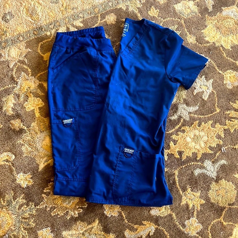 Cherokee Women’s Scrubs Set, Size M/M Tall pant